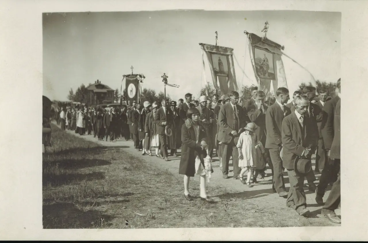 Religious procession with banners, Stockholm, 1928